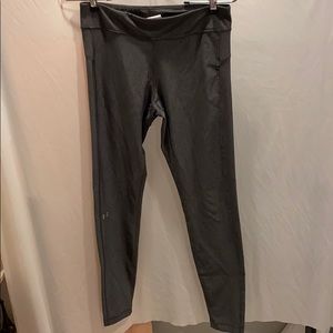 UNDER ARMOUR COMPRESSION LEGGINGS